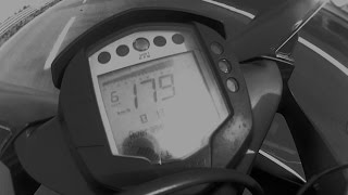 2015 KTM RC 390 Top Speed  179 kmh  111 mph [upl. by Ellehcirt]