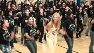 Beyonce surprises students  Lets Move Flash Workout for New York City [upl. by Stormie]