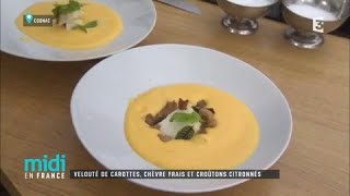 Velouté de carottes chèvres frais et croûtons citronnés [upl. by Yecnahc]