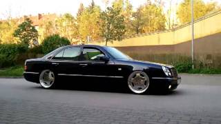 Mercedes W210 airride rollin on 20quot [upl. by Brenn349]