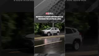 Motorista é flagrado dirigindo em alta velocidade por ciclovia na Lagoa [upl. by Damahom937]