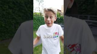 BESTE LEERLING🤩 sketchworkscomedy sketchcomedy funny sketchdecomedia humor [upl. by Euqinahs]