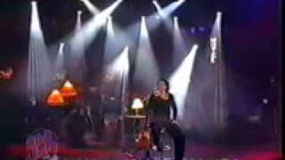 Ricardo Arjona  Mujer De Lujo Otro Rollo 2003 611 [upl. by Noland]