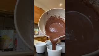 EASY PEASY CHOCOLATE FONDANT  EASY PUDDING [upl. by Lirret]