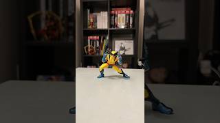 Wolverine vs my hands stopmotion actionfigures marvellegends [upl. by Haleeuqa]