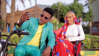 Umar m shareef ZuciyaOfficial Video ft Saudat Umar [upl. by Sardse]