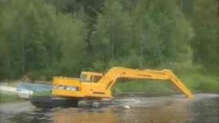 pelle amphibie excavatrice flottante excavatrice amphibie [upl. by Leitnahs448]