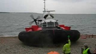 Hovercraft SRN6 Mk6 departing the beach at Hovershow 09 [upl. by Lietman974]