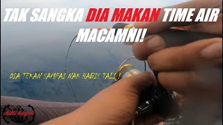 84 FIGHT PALING GILA TIME AIR LINANG GILA   CHILLI KAYAK VLOG  KAYAK FISHING MALAYSIA [upl. by Tillinger136]