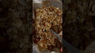 Granola with nuts no sugar 35 minutes in the oven 🧑‍🍳 [upl. by Auqinet]