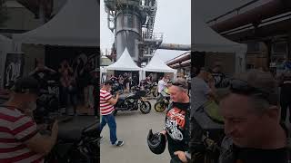 Richtig was auf die Ohren 😎🎧 shorts sound harleydavidson roadtrip bikelife custom [upl. by Akirahs]