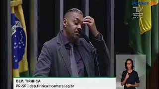 O 1º e último discurso de Tiririca na Câmara ele deixará a política em 2018 [upl. by Airrehs]