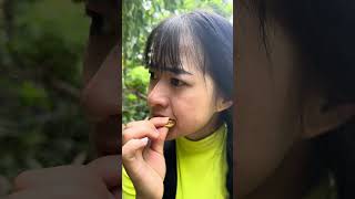 Girl picked up chocolate in the forest survival wildlife hacks [upl. by Yeltihw]