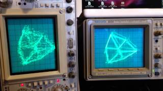 Oscillofun mp3 vs flac XY Tektronix 2232 465B [upl. by Bonnell596]