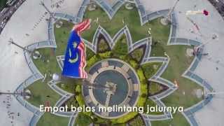 JALUR GEMILANG video klip [upl. by Wincer551]