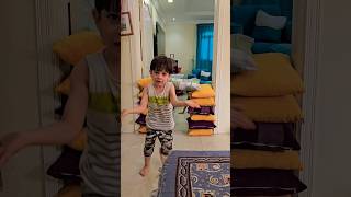 عم يهربوا مني طلع معن حق ⁉️🤪🤯😱  funny shorts fypシ [upl. by Auqinahs962]