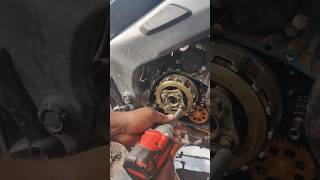 How to fitting NS bike clutch plate assembly bikemechanic automobile shortvideo ns200 bajaj [upl. by Ahsuoj818]