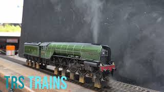 Hornby P2 with TRS Trains synchronised smoke [upl. by Rakia680]