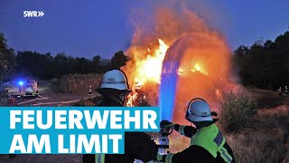 Freiwillige Feuerwehren im Dauereinsatz bei Hitze und Trockenheit [upl. by Anevad308]