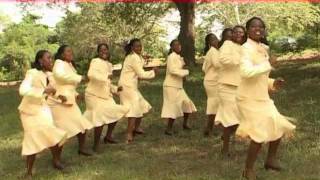 Mt Kizito MakuburiYESU NI MWEMA official music video [upl. by Barn]