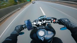 RUBBING IN NEW TYRES  BIKE COPS Pt2  YAMAHA MT09 AKRAPOVIC  QUICKSHIFTER 4K [upl. by Alleinnad]