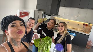 Cocinando con la tía Paola ￼ enchiladas mineras con Evelin Chuyito y los altos mandos ￼￼ [upl. by Hellene]