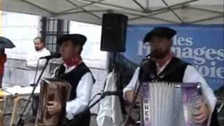 retour des alpages Annecy 2011 groupe TUAZ 1wmv [upl. by Llerrahs]