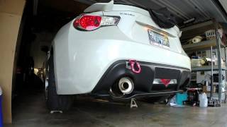 Exhaust note comparison  stock vs Tomei Expreme 80R [upl. by Scheck106]