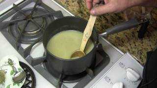 How To Make Gravy a Quick and Easy Recipe [upl. by Kentigerma]