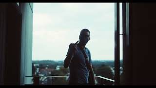 Kebinny  KOPF AUS DEM FENSTER  Official Video [upl. by Ule]