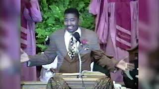 Dr E Dewey Smith Jr sings I Love You  1995 CLASSIC [upl. by Ynneh]