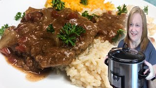 CROCKPOT CUBE STEAK amp GRAVY RECIPE  Easy Dump and Go Slow Cooker Recipe [upl. by Buke]