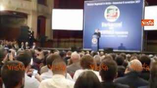 Berlusconi quotChi vota M5S non ragiona non ha testaquot [upl. by Allain]