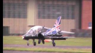 Hawk T1 at Abingdon Air and Country show 09 [upl. by Chasse]