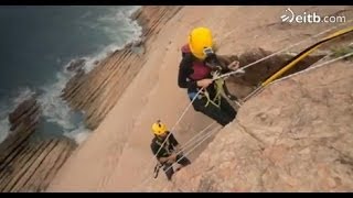 Descendemos por el flysch de Zumaia [upl. by Januarius]