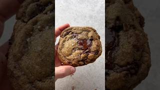 Rye flour makes THE chewiest chocolate chip cookies 😱 baking cookies chocchipcookies shorts [upl. by Jensen]