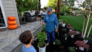 Planting a New Flower Bed at My Parent’s House 🥰🌿🌾  Garden Answer [upl. by Neslund]