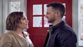 Erin Krakow and Robert Buckley star in the Hallmark movie Blind Date Book Club [upl. by Tserrof]