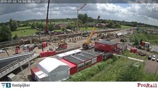 Time lapse plaatsing spoordek Nijkerk 1  4 juli 2016 [upl. by Idnahk]