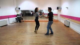 Démo de cours bachata intermédiaire Tuyen et Amandine Bordeaux [upl. by Chaves]