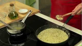 Recette de Risotto de quinoa au thym et romarin [upl. by Sirah743]