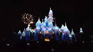 2019 New Years Eve Celebration Fireworks at Disneyland 4K 60FPS DJI OSMO Pocket [upl. by Utley]