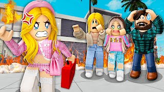 FAMILY Kicked Out SPOILED SISTER She Got REVENGE Roblox [upl. by Lleira]