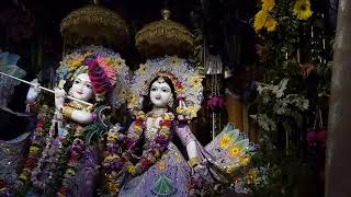 gaon Rani Sagar Rani Sai Radha Krishna Ki Aarti Iskcon temple jila Ghaziabad duniya mein sabse P [upl. by Eylrac]