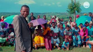 URUKUNDO RWIMANA BY EVJEAN PAUL HABUMUREMYI NA NAZIR CHOIR I BUNYOGOMBE IN AGAPE LIVE CONCERT [upl. by Yrellav]