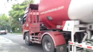 Telolet Truk Pertamina Lagu Abang Tukang Bakso [upl. by Zeke]