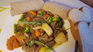 How to make Ethiopian Food quot Tibsquot with vegetables  የጥብስ አሰራር  በኦቭን የበሰለ ስጋ በአትክልት ጥብስ አሰራር [upl. by Artinak]