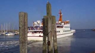 Nordsee Fähre Langeoog III legt ab Hafen Bensersiel [upl. by Jaan]