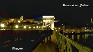 Puente de las Cadenas Noche Budapest Hungría [upl. by Macey]