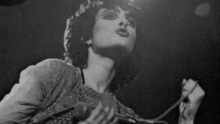 Siouxsie amp the Banshees  Overground Live 1979 [upl. by Mellar]